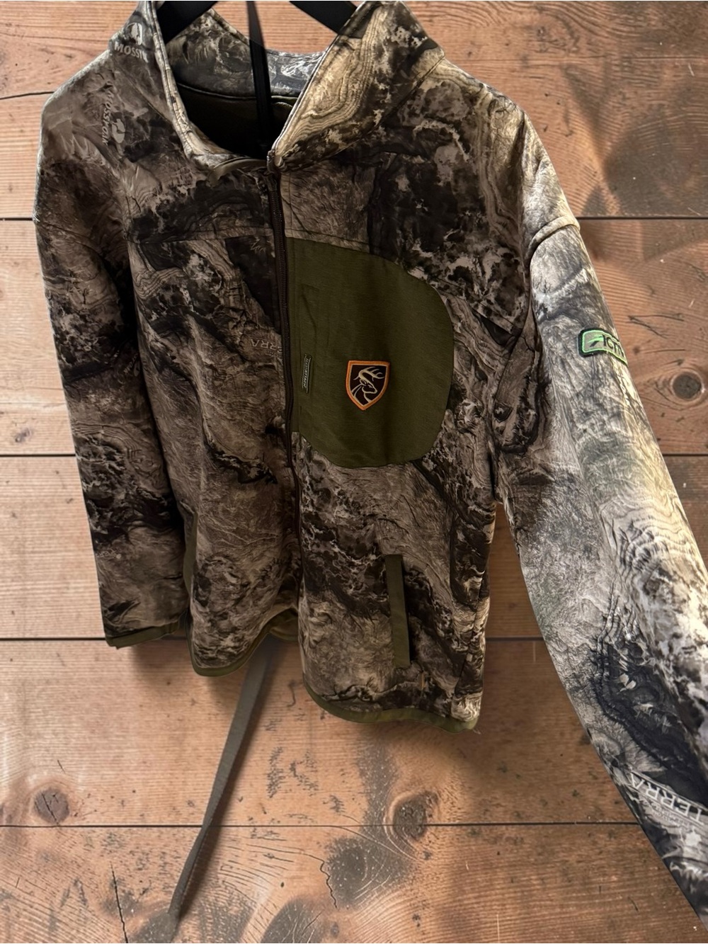 Drake Mossy Oak Camo Zip Hoodie with Olive Pocket